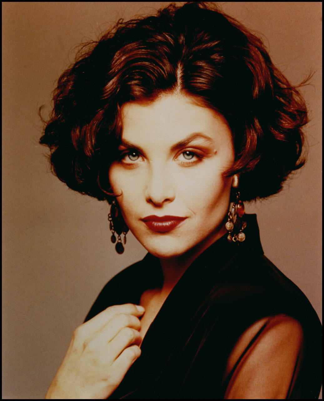 sherilyn_fenn_007.jpg